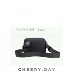 حقيبة يد مميزة تحتوي على منفذ USB وحزام كتف اضافي حقيبة يد مميزة تحتوي على منفذ USB وحزام كتف اضافي